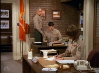 MAJOR_DAD_-_E4X21_OOPS_A_DAISY_213.jpg