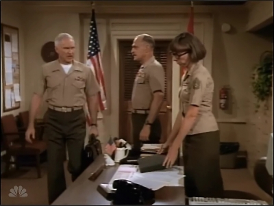 MAJOR_DAD_-_E2X01_SAFE_AT_FIRST_BASE_008.jpg