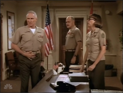 MAJOR_DAD_-_E2X01_SAFE_AT_FIRST_BASE_019.jpg