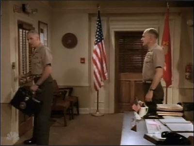 MAJOR_DAD_-_E2X01_SAFE_AT_FIRST_BASE_024.jpg