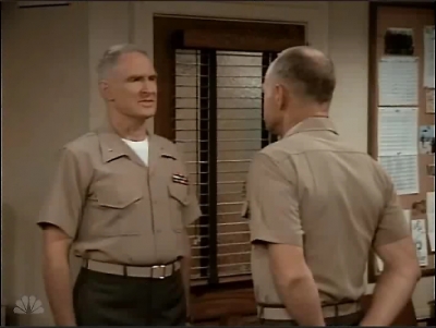 MAJOR_DAD_-_E2X01_SAFE_AT_FIRST_BASE_045.jpg