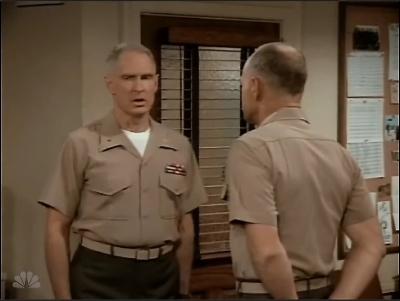 MAJOR_DAD_-_E2X01_SAFE_AT_FIRST_BASE_046.jpg