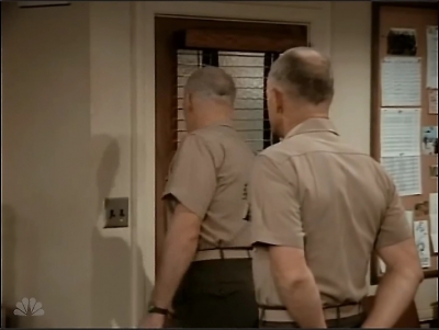 MAJOR_DAD_-_E2X01_SAFE_AT_FIRST_BASE_049.jpg