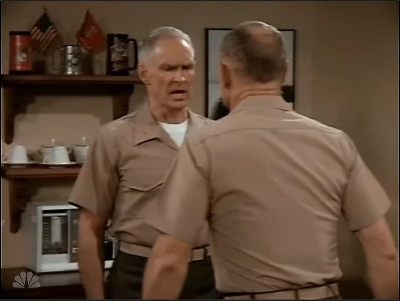MAJOR_DAD_-_E2X01_SAFE_AT_FIRST_BASE_070.jpg