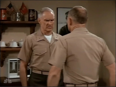 MAJOR_DAD_-_E2X01_SAFE_AT_FIRST_BASE_071.jpg