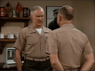 MAJOR_DAD_-_E2X01_SAFE_AT_FIRST_BASE_073.jpg
