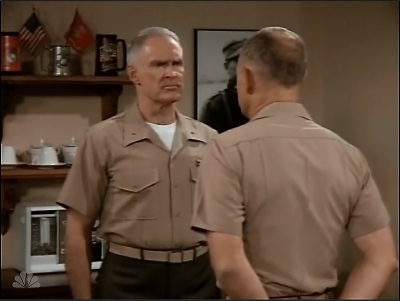 MAJOR_DAD_-_E2X01_SAFE_AT_FIRST_BASE_075.jpg