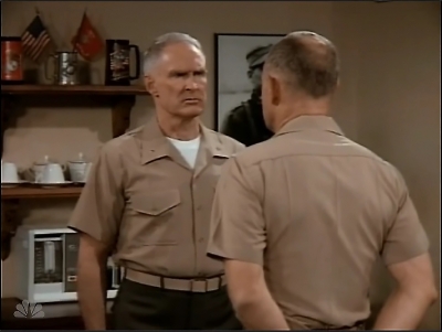 MAJOR_DAD_-_E2X01_SAFE_AT_FIRST_BASE_079.jpg