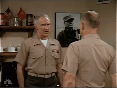 MAJOR_DAD_-_E2X01_SAFE_AT_FIRST_BASE_165.jpg