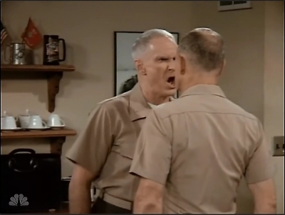 MAJOR_DAD_-_E2X01_SAFE_AT_FIRST_BASE_190.jpg