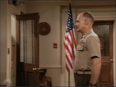 MAJOR_DAD_-_E2X01_SAFE_AT_FIRST_BASE_235.jpg