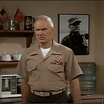 MAJOR_DAD_-_E2X01_SAFE_AT_FIRST_BASE_064.jpg