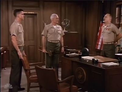 MAJOR_DAD_-_E2X02_WELCOME_TO_HOLLISTER_197.jpg