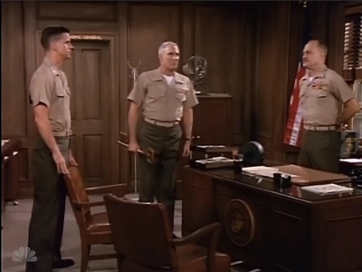 MAJOR_DAD_-_E2X02_WELCOME_TO_HOLLISTER_199.jpg