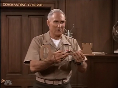 MAJOR_DAD_-_E2X02_WELCOME_TO_HOLLISTER_234.jpg