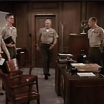 MAJOR_DAD_-_E2X02_WELCOME_TO_HOLLISTER_006.jpg