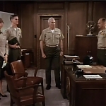 MAJOR_DAD_-_E2X02_WELCOME_TO_HOLLISTER_011.jpg