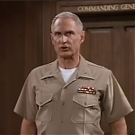 MAJOR_DAD_-_E2X02_WELCOME_TO_HOLLISTER_023.jpg