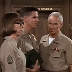 MAJOR_DAD_-_E2X02_WELCOME_TO_HOLLISTER_062.jpg