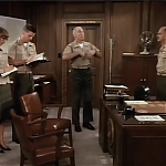 MAJOR_DAD_-_E2X02_WELCOME_TO_HOLLISTER_136.jpg