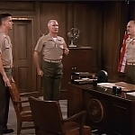 MAJOR_DAD_-_E2X02_WELCOME_TO_HOLLISTER_206.jpg