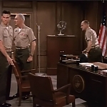 MAJOR_DAD_-_E2X02_WELCOME_TO_HOLLISTER_254.jpg