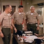 MAJOR_DAD_-_E2X02_WELCOME_TO_HOLLISTER_260.jpg