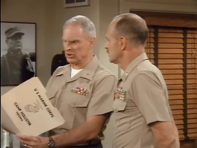 MAJOR_DAD_-_E2X03_GET_A_JOB_100.jpg