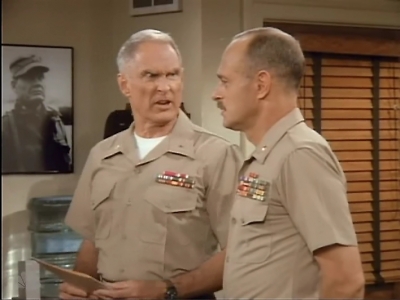 MAJOR_DAD_-_E2X03_GET_A_JOB_106.jpg