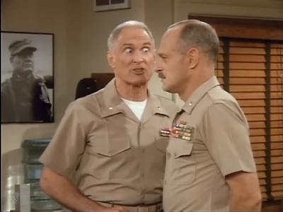 MAJOR_DAD_-_E2X03_GET_A_JOB_135.jpg