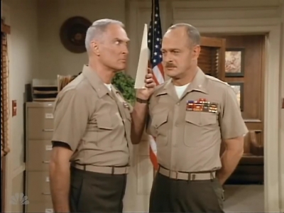 MAJOR_DAD_-_E2X03_GET_A_JOB_141.jpg