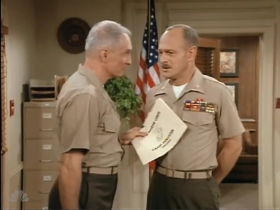 MAJOR_DAD_-_E2X03_GET_A_JOB_165.jpg