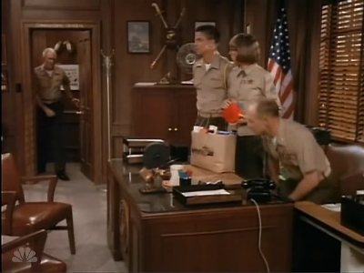 MAJOR_DAD_-_E2X03_GET_A_JOB_175.jpg