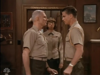 MAJOR_DAD_-_E2X03_GET_A_JOB_223.jpg