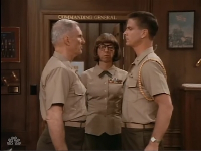 MAJOR_DAD_-_E2X03_GET_A_JOB_240.jpg