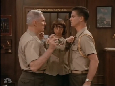 MAJOR_DAD_-_E2X03_GET_A_JOB_250.jpg
