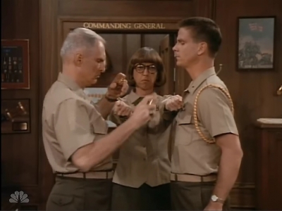 MAJOR_DAD_-_E2X03_GET_A_JOB_265.jpg