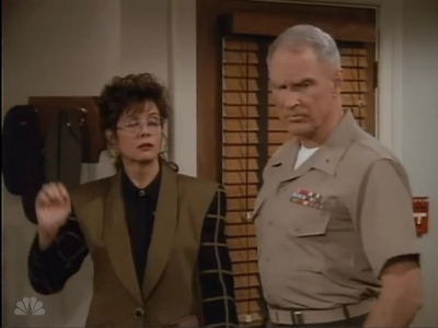 MAJOR_DAD_-_E2X03_GET_A_JOB_289.jpg