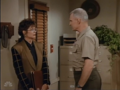 MAJOR_DAD_-_E2X03_GET_A_JOB_385.jpg