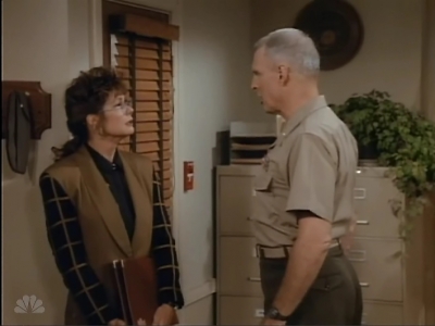 MAJOR_DAD_-_E2X03_GET_A_JOB_390.jpg