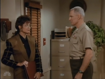 MAJOR_DAD_-_E2X03_GET_A_JOB_414.jpg