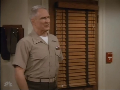 MAJOR_DAD_-_E2X03_GET_A_JOB_444.jpg