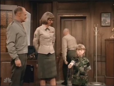 MAJOR_DAD_-_E2X07_INFANT-RY_302.jpg