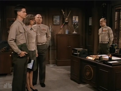 MAJOR_DAD_-_E2X08_BIRTHDAY_BALL_093.jpg