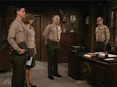 MAJOR_DAD_-_E2X08_BIRTHDAY_BALL_105.jpg