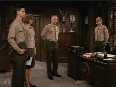 MAJOR_DAD_-_E2X08_BIRTHDAY_BALL_106.jpg