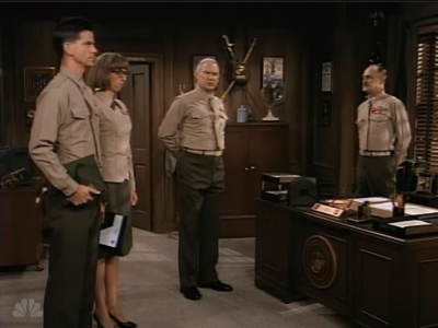 MAJOR_DAD_-_E2X08_BIRTHDAY_BALL_107.jpg