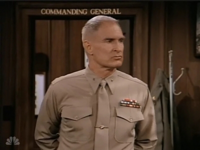 MAJOR_DAD_-_E2X08_BIRTHDAY_BALL_122.jpg