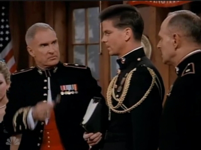 MAJOR_DAD_-_E2X08_BIRTHDAY_BALL_325.jpg