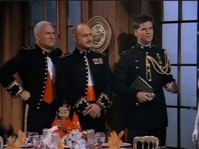 MAJOR_DAD_-_E2X08_BIRTHDAY_BALL_637.jpg